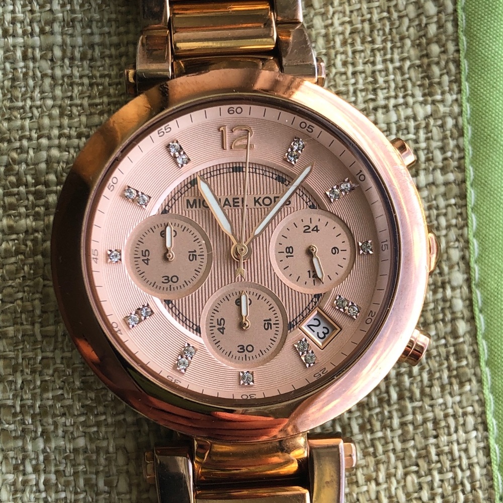 -SOLD-Michael Kors rose gold watch